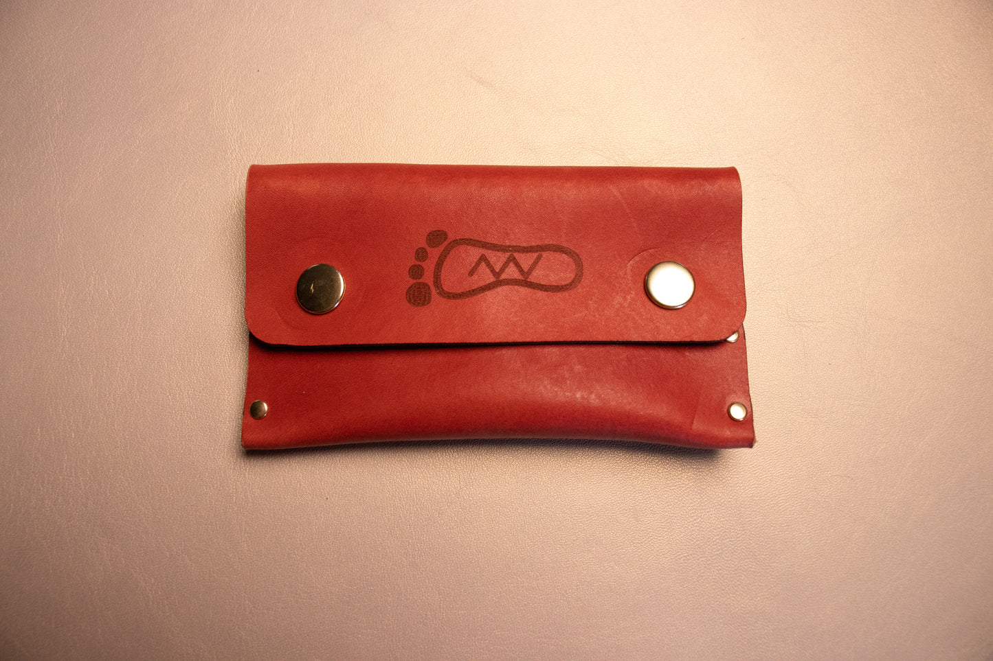 Red Sao Paulo veg tan leather card pouch